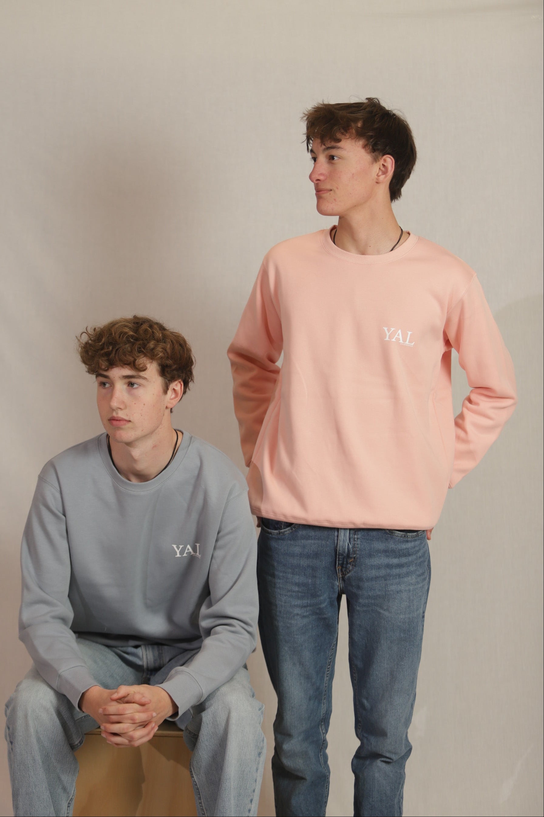 Classic Crewnecks Balck